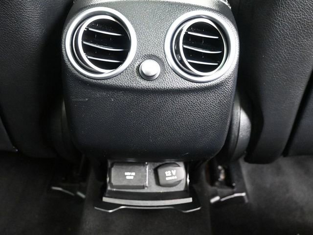 Used 2018 Mercedes-Benz GLC 350e 4MATIC image 16