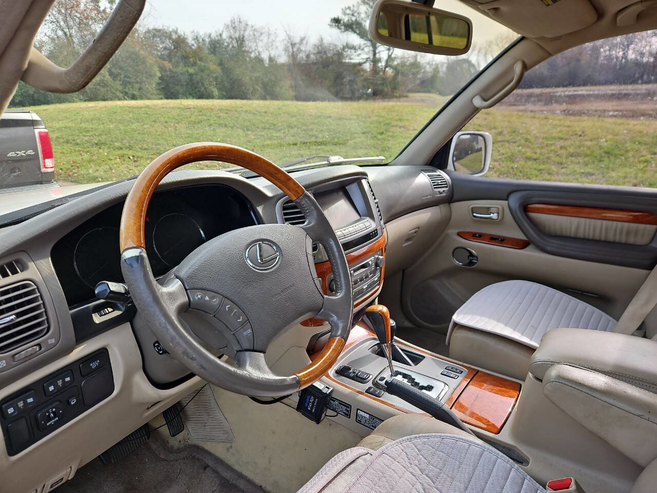 Used 2003 Lexus LX 470 4WD image 11