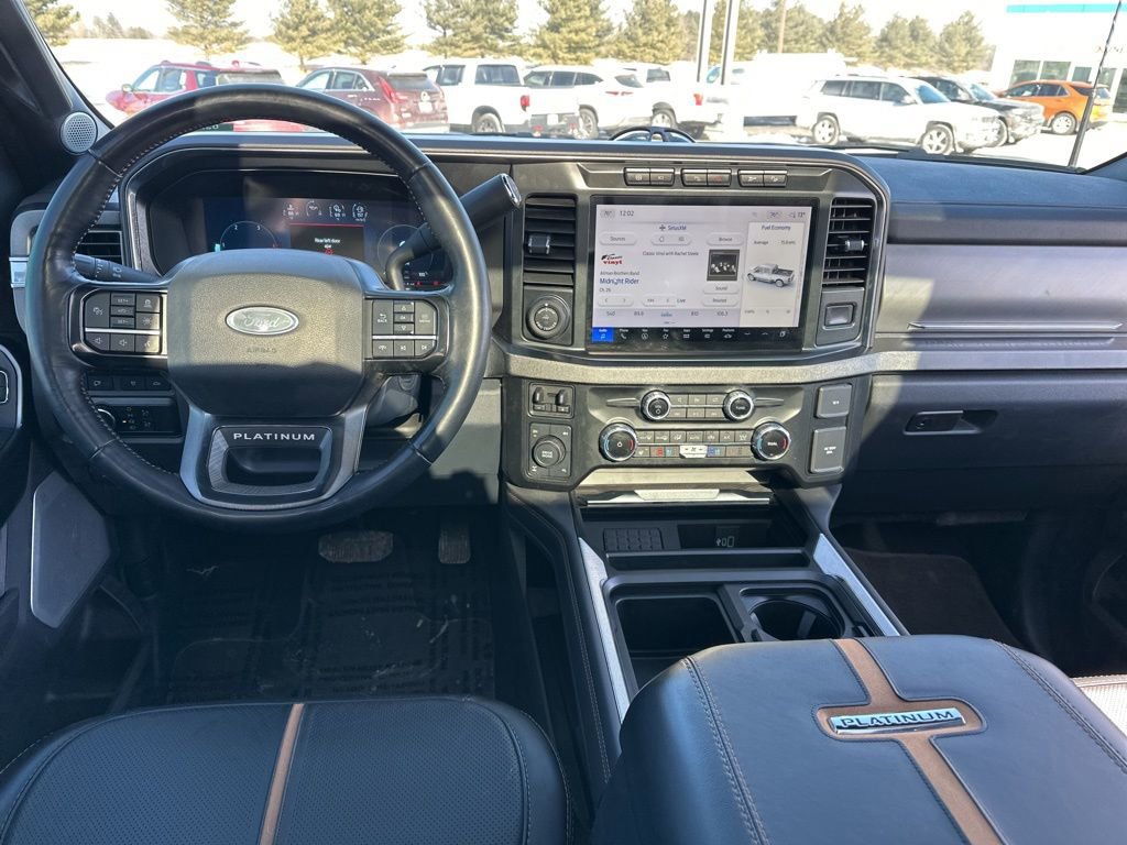 Used 2024 Ford F350 Platinum w/ FX4 Off-Road Package image 33