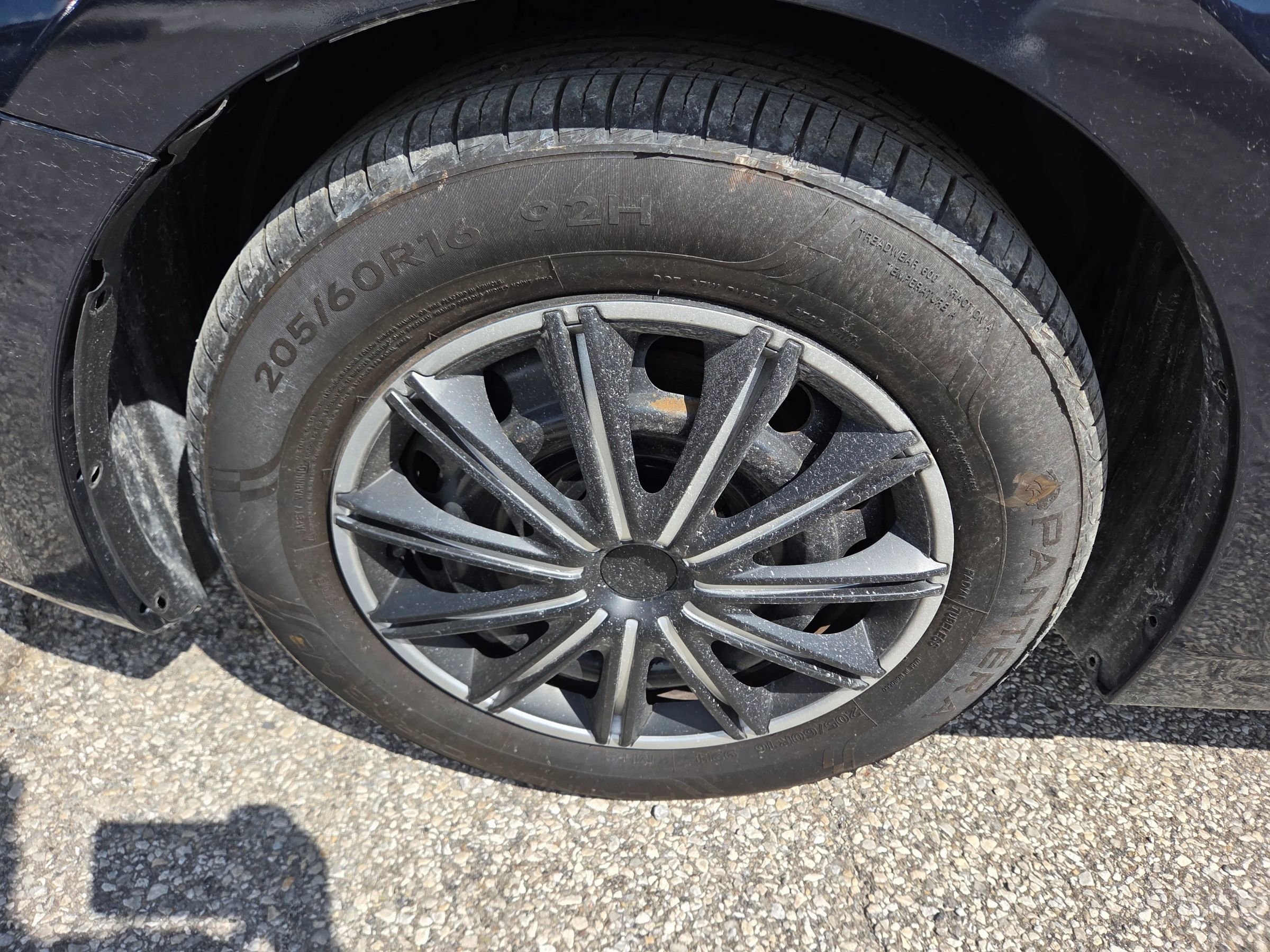 Used 2016 MAZDA MAZDA3 i Sport FWD image 9