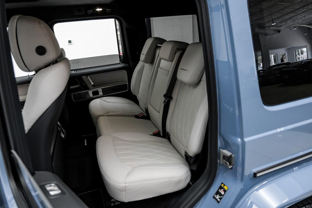Used 2025 Mercedes-Benz G 550 image 39