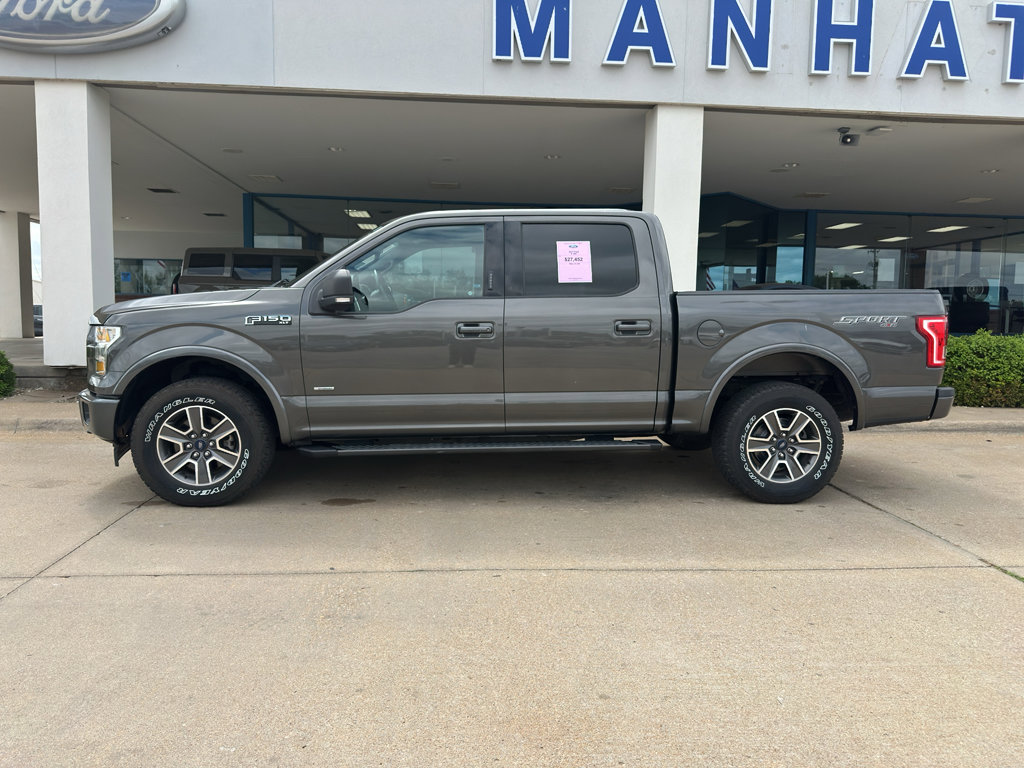 Used 2017 Ford F150 XLT w/ Equipment Group 302A Luxury AWD/4WD image 32