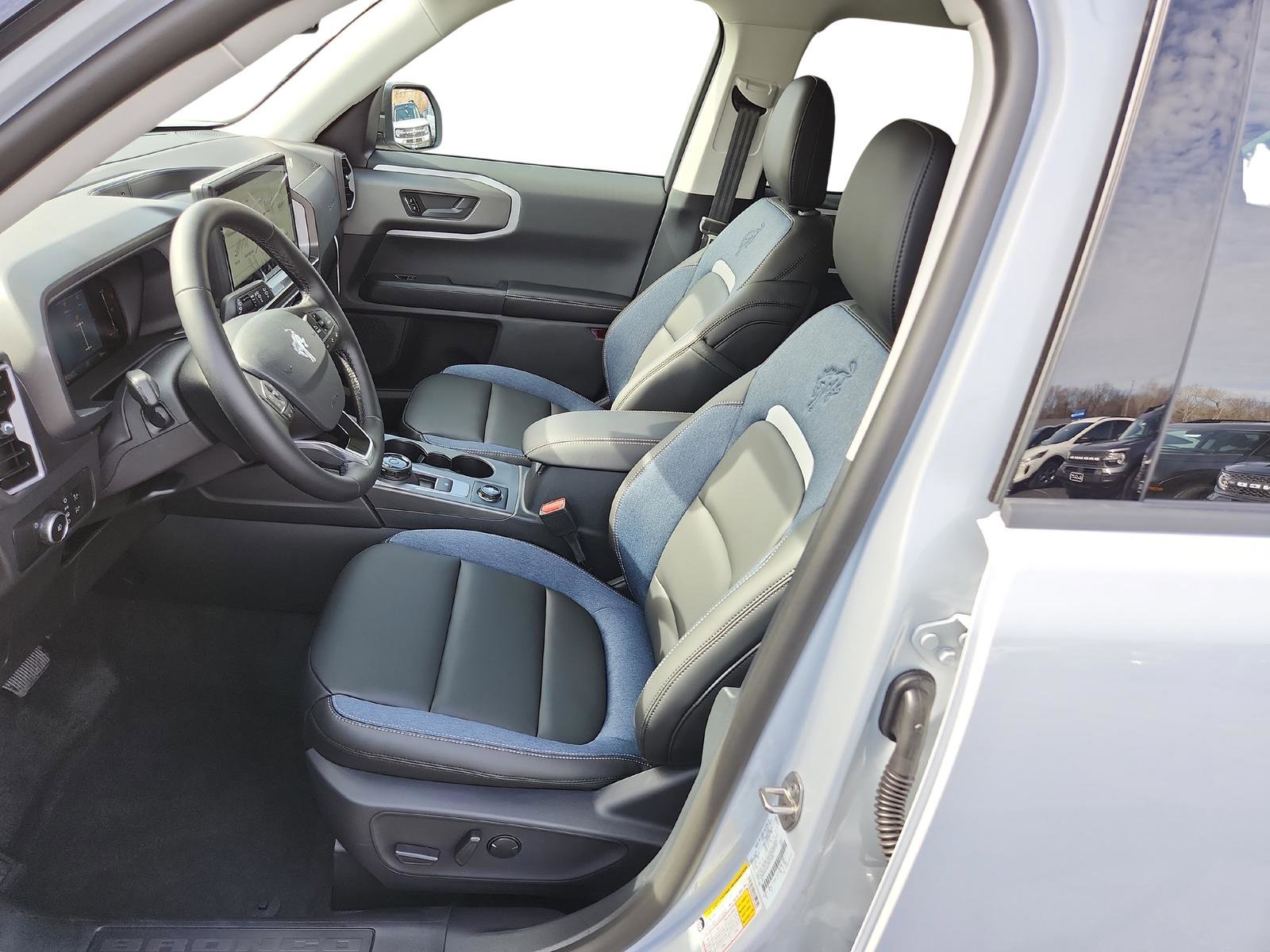 New 2026 Ford Bronco Sport Outer Banks image 12