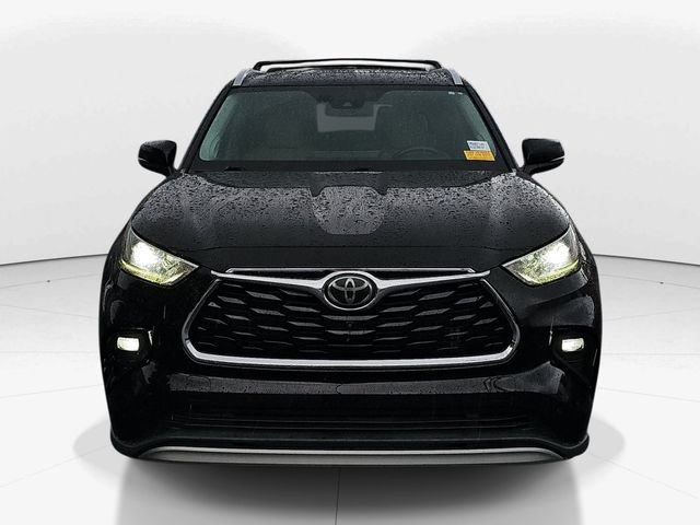 Used 2021 Toyota Highlander Platinum FWD image 8