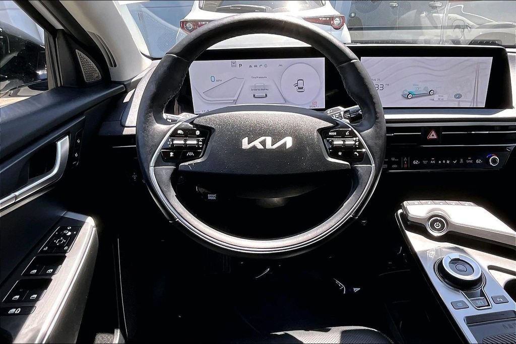 Used 2023 Kia EV6 Wind w/ Wind Technology Package AWD/4WD image 8
