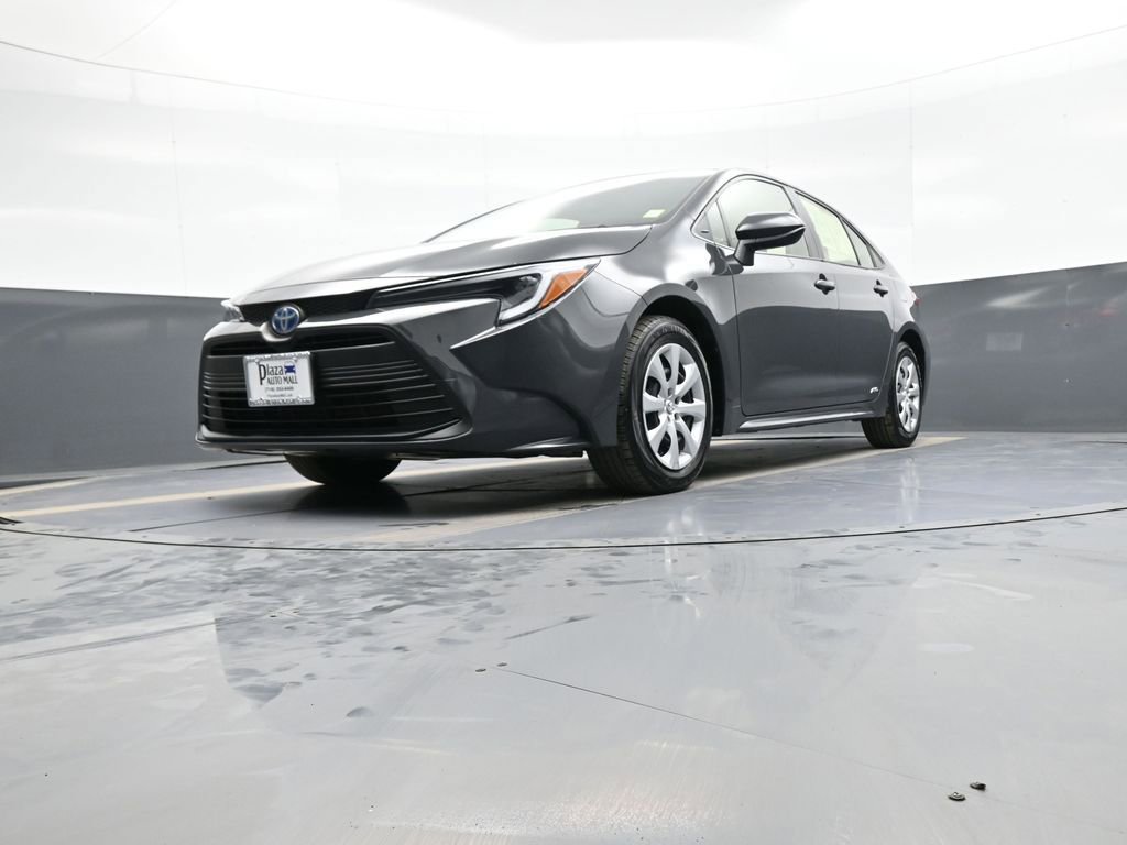Certified 2024 Toyota Corolla LE image 24