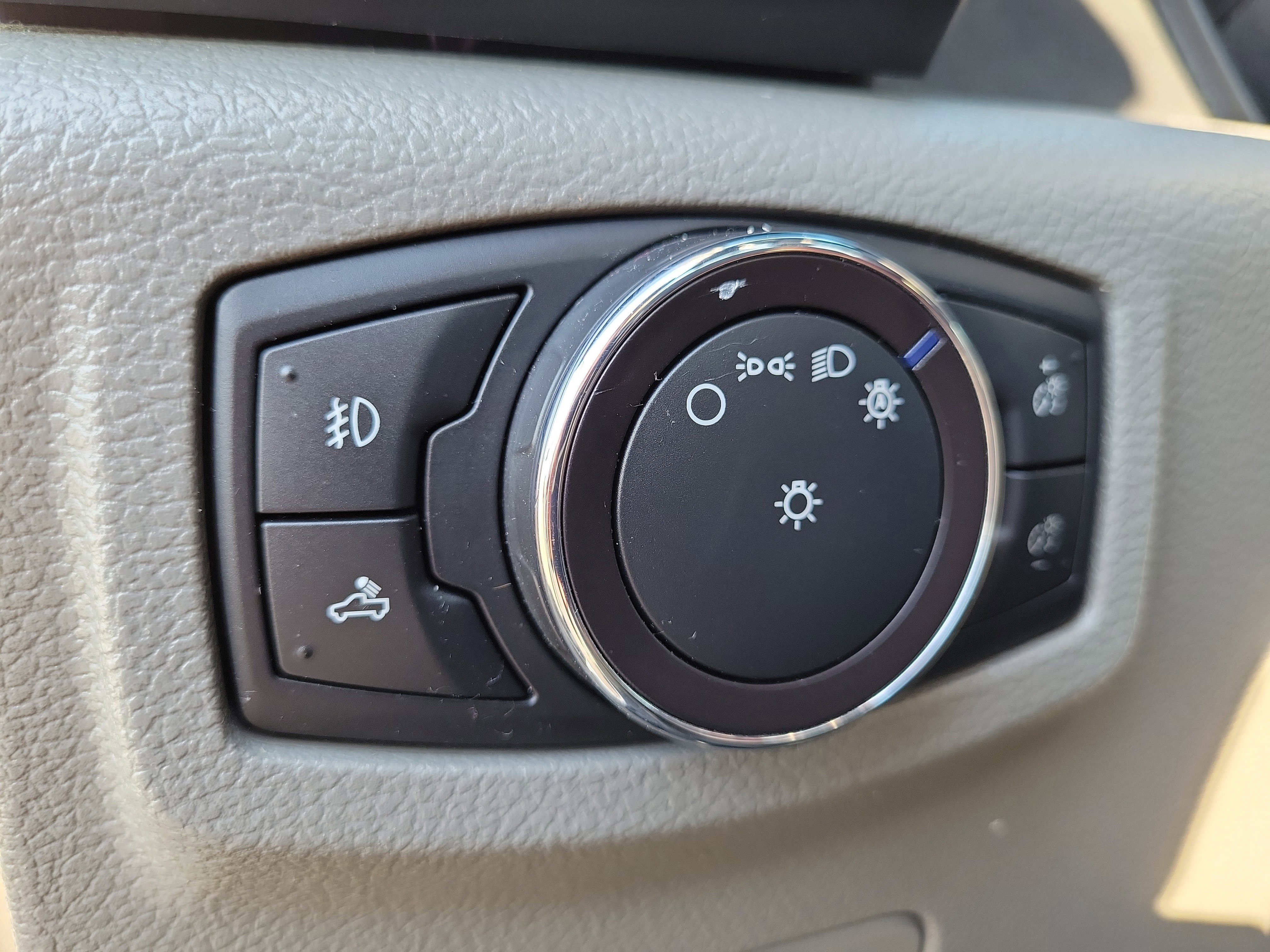 Used 2018 Ford F150 XL w/ Equipment Group 101A Mid image 19