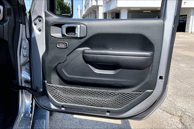 Used 2020 Jeep Wrangler Unlimited Sport S AWD/4WD image 25
