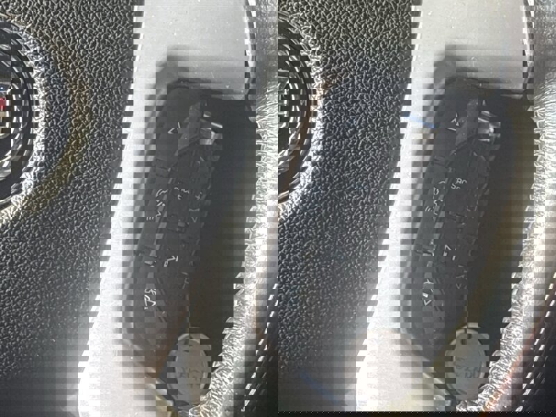 Used 2009 Cadillac Escalade ESV AWD image 36