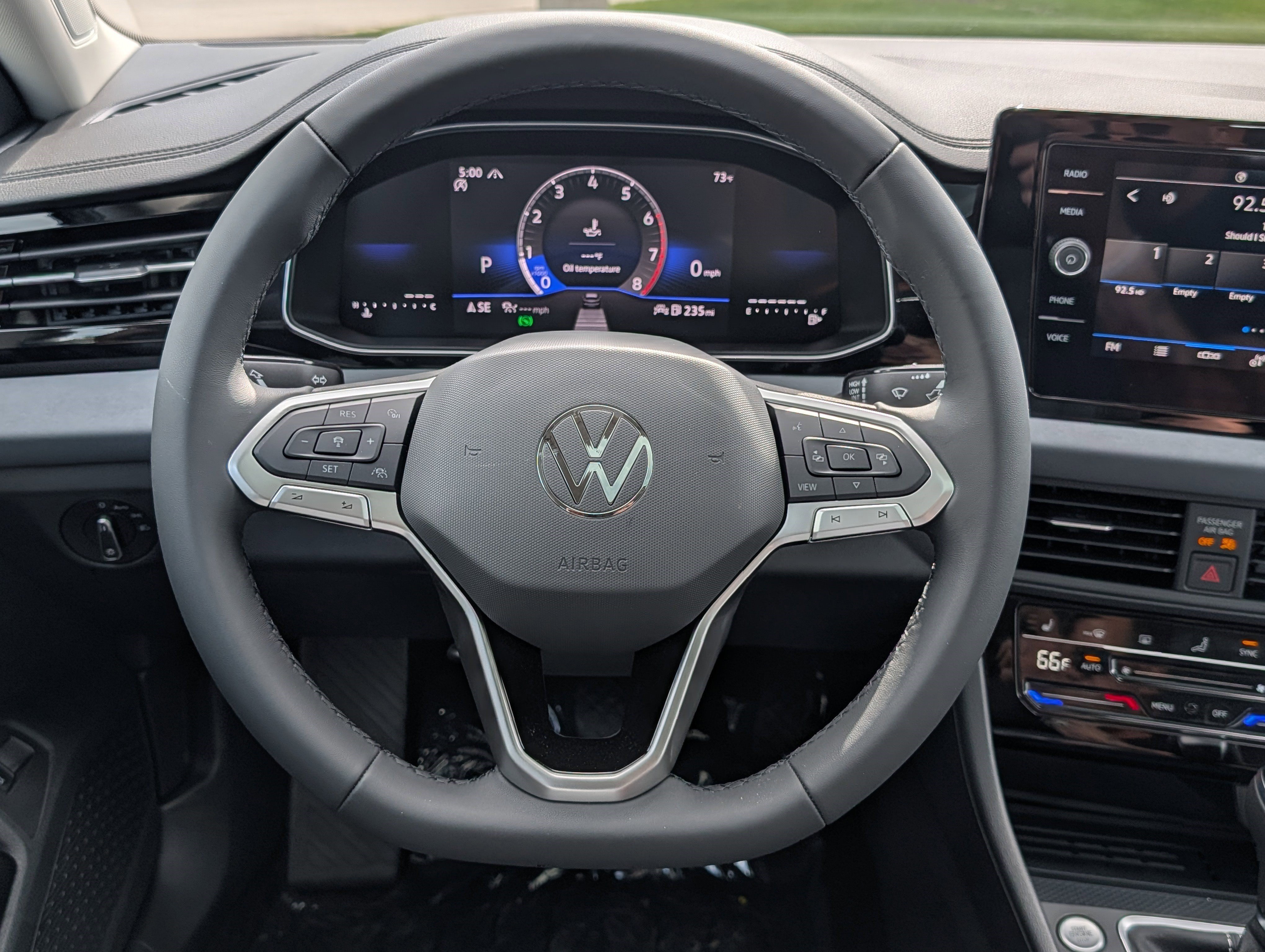 New 2026 Volkswagen Jetta SE FWD image 10