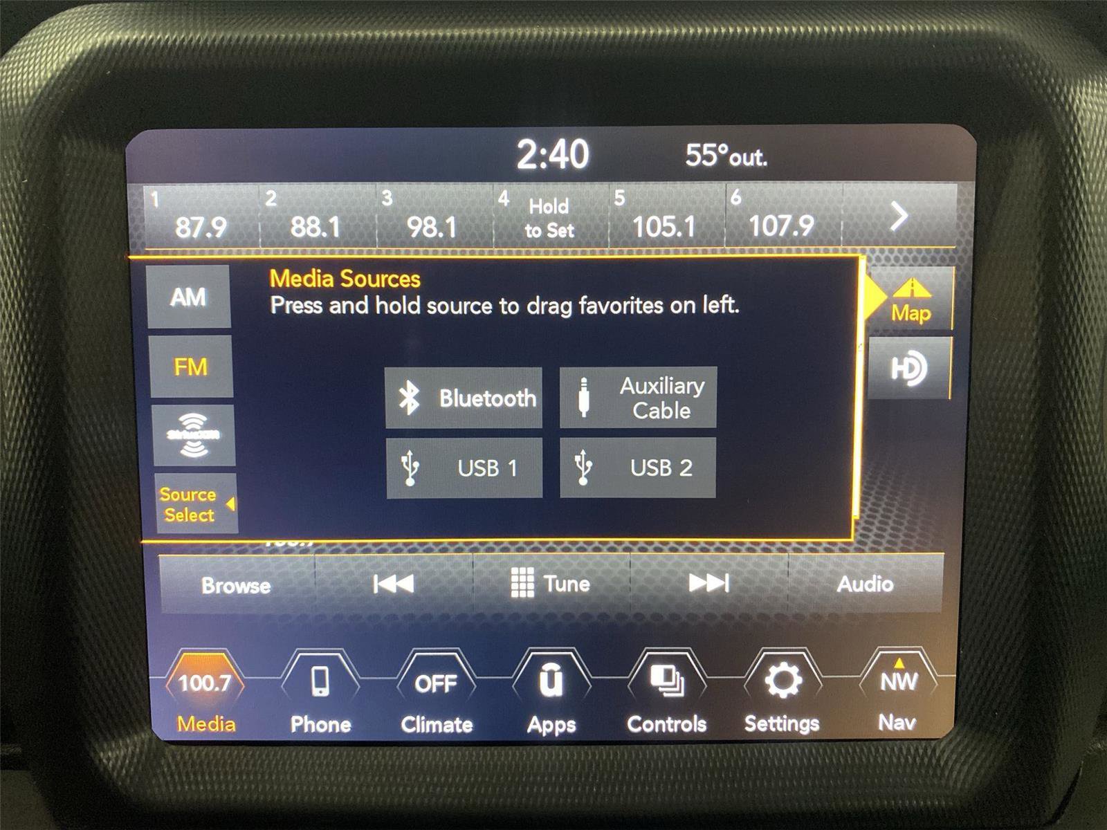 Used 2021 Jeep Wrangler Unlimited Sahara w/ Uconnect 4C Nav & Sound Group image 16