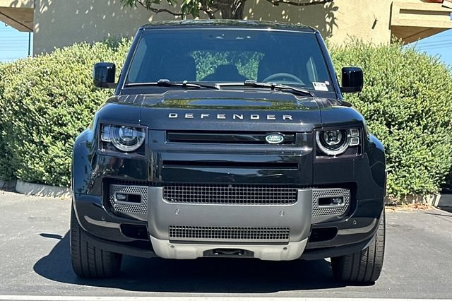 Used 2023 Land Rover Defender 110 V8 AWD/4WD image 8