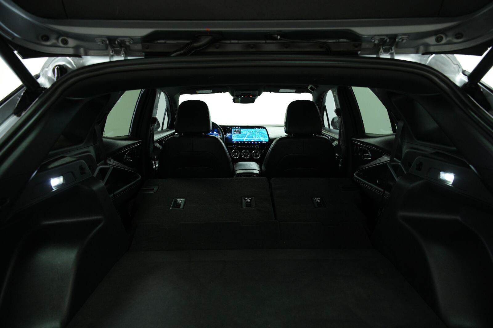 Certified 2024 Chevrolet Blazer EV LT AWD/4WD image 18