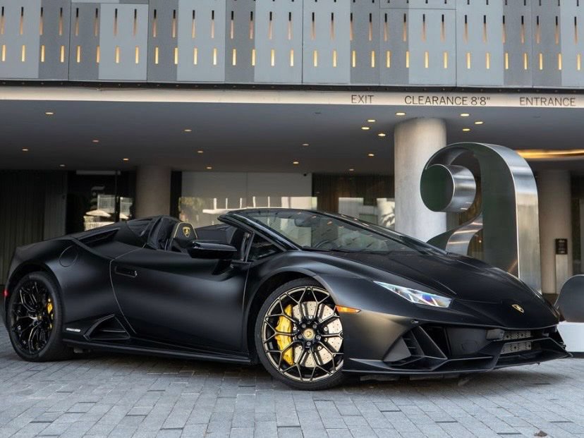 Used 2024 Lamborghini Huracan EVO AWD/4WD image 6