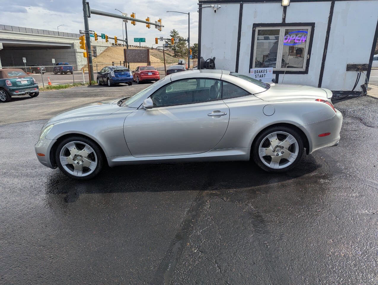 Used 2002 Lexus SC 430 Convertible image 5