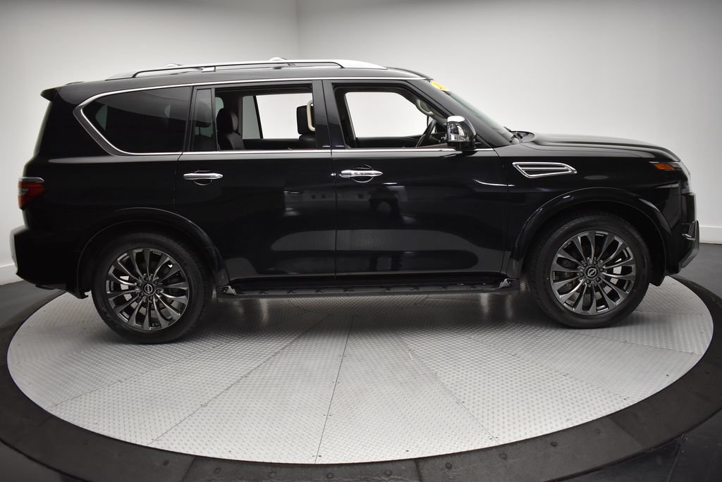 Used 2023 Nissan Armada Platinum w/ Captain's Chairs Package AWD/4WD image 4