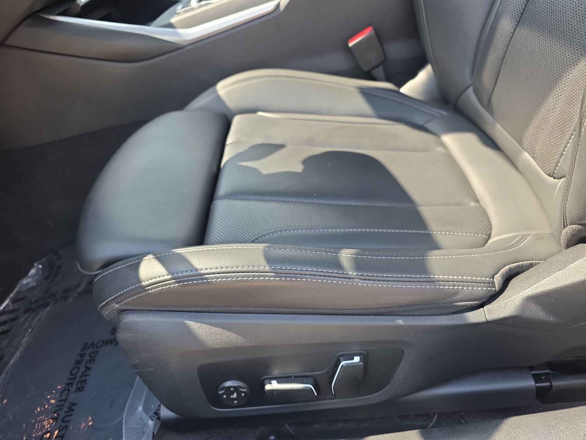 Used 2025 BMW 430i Convertible RWD image 27