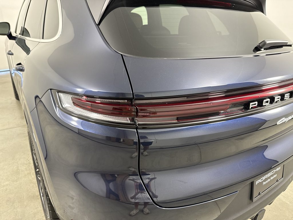 New 2026 Porsche Cayenne AWD/4WD image 17