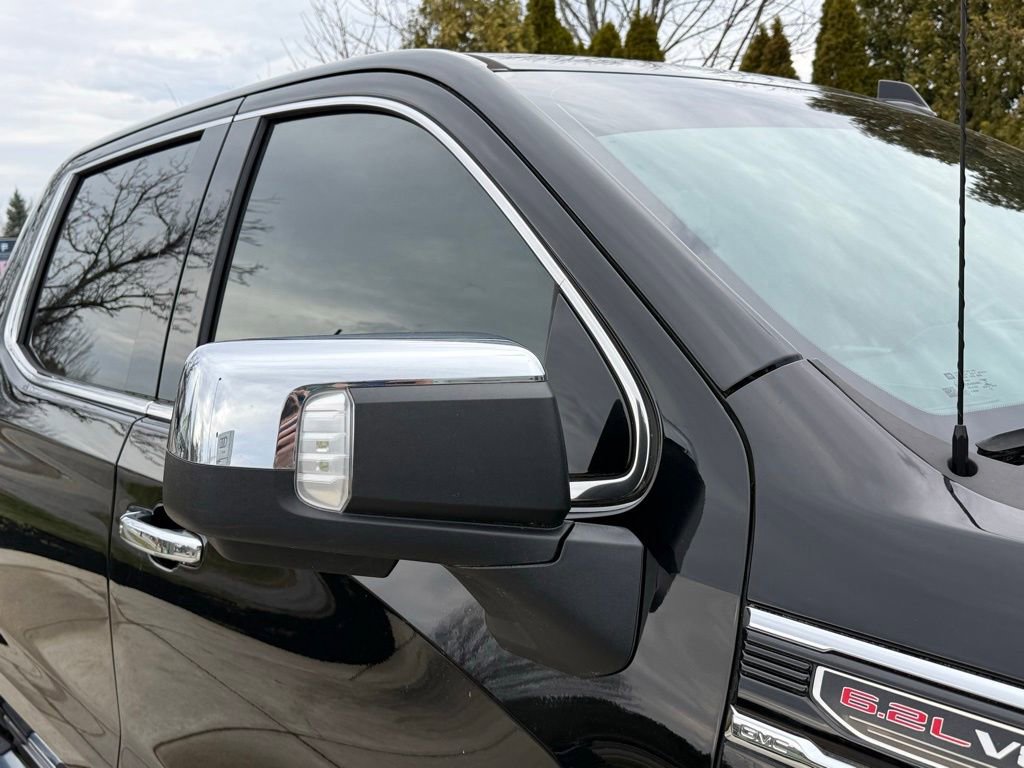 Used 2021 GMC Sierra 1500 Denali AWD/4WD image 9