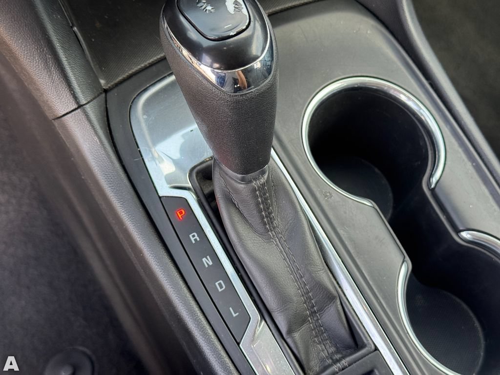 Used 2019 Chevrolet Equinox LT FWD image 24