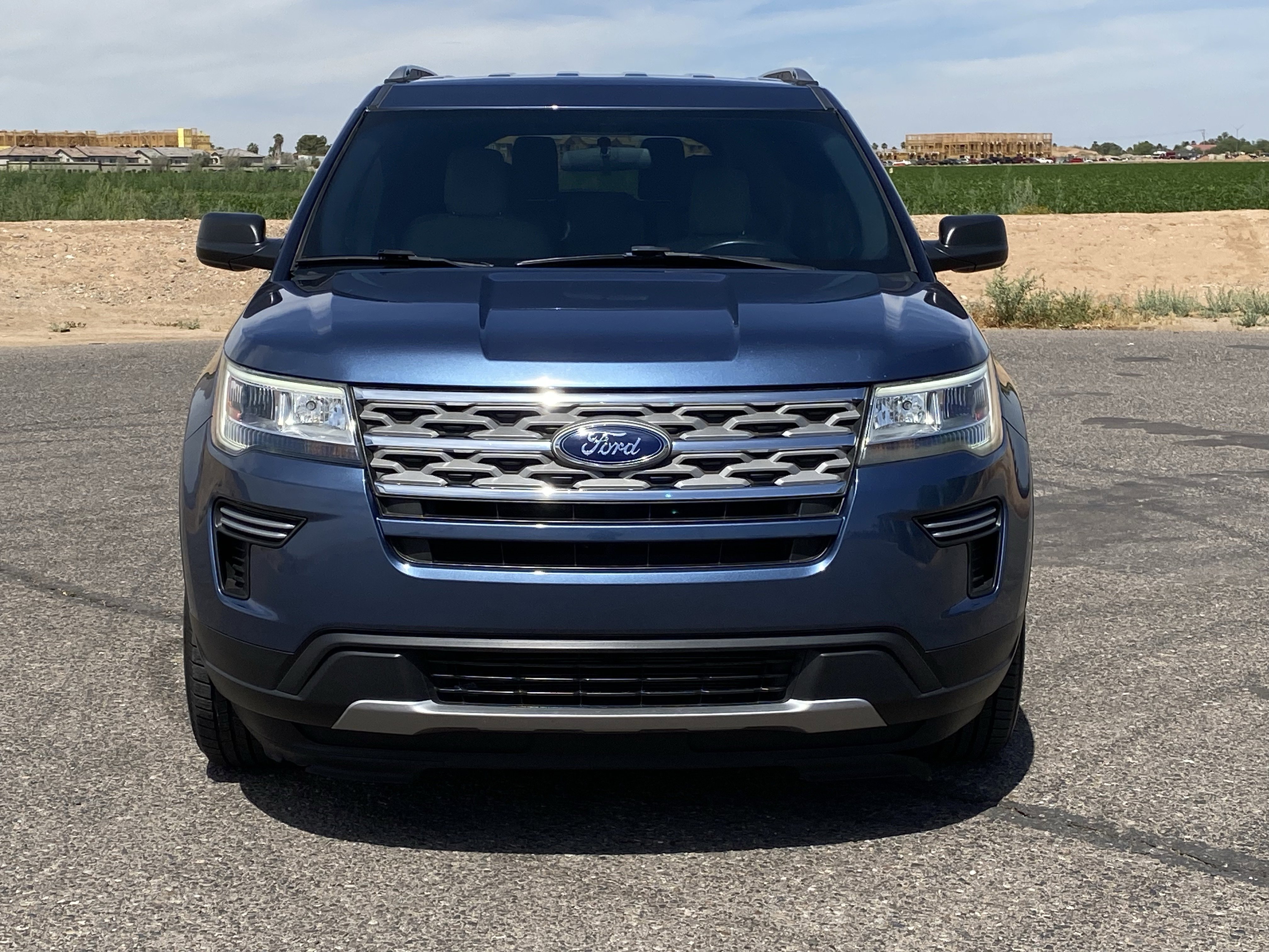Used 2018 Ford Explorer XLT image 8
