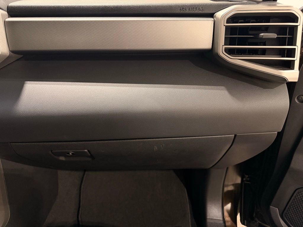 Used 2022 Toyota Tundra Limited w/ Power Package image 28