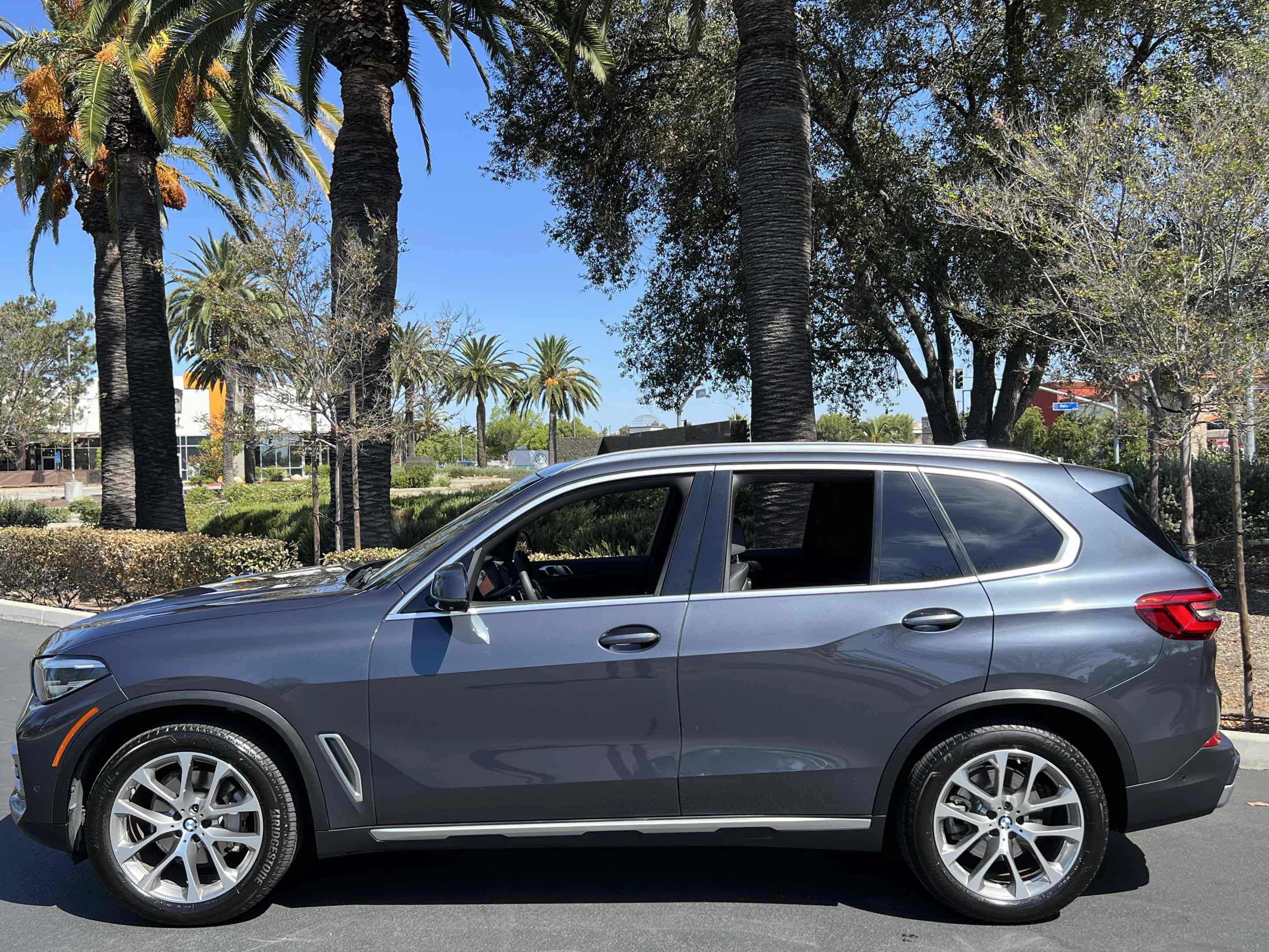 Used 2020 BMW X5 sDrive40i w/ Premium Package RWD image 19
