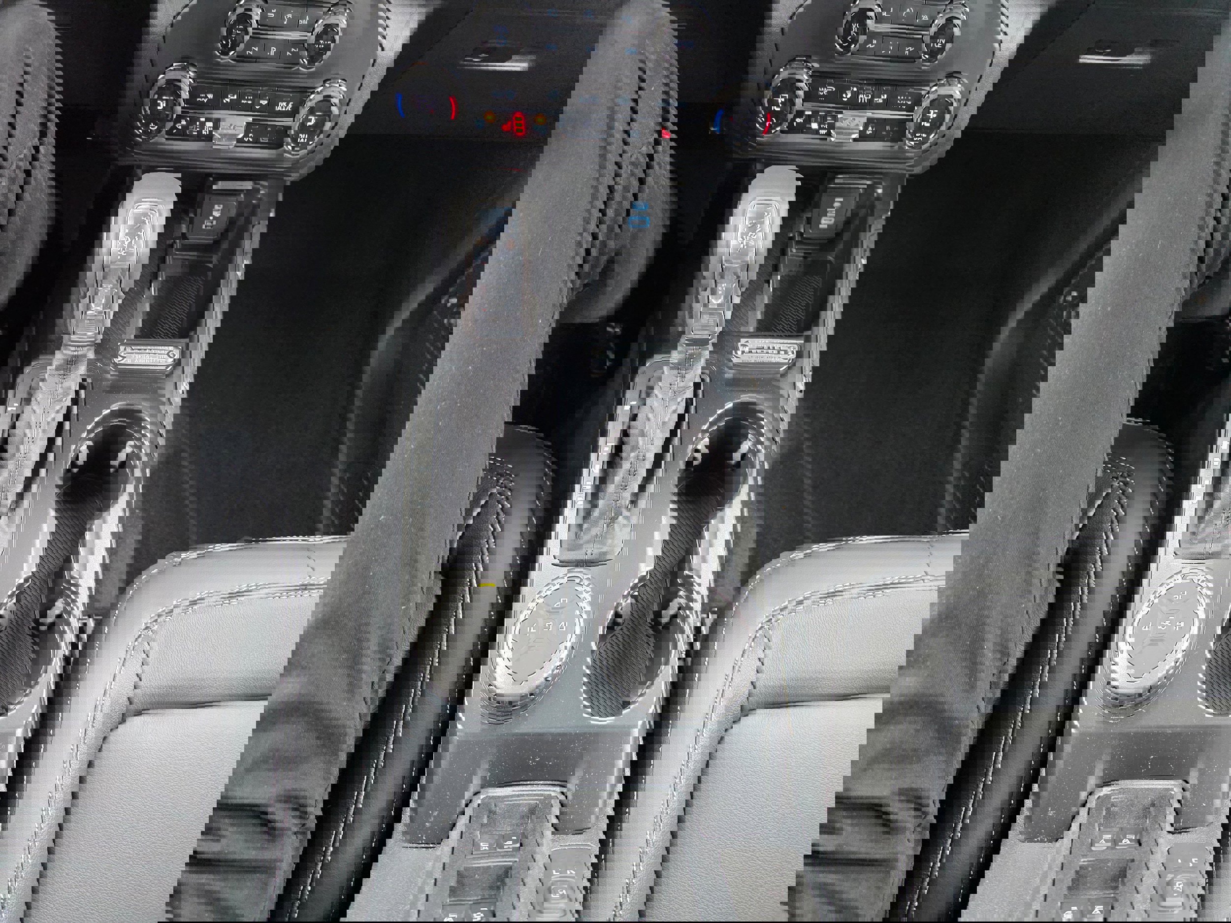 New 2025 Ford Bronco Outer Banks image 14