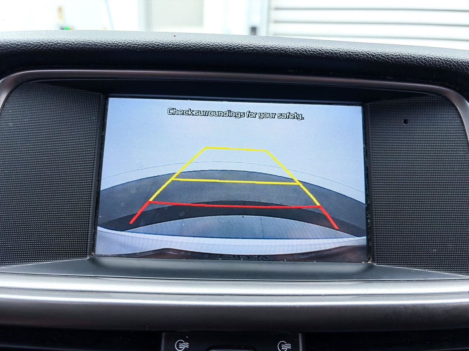 Used 2018 Kia Optima LX w/ 17" Alloy Wheels Package FWD image 4