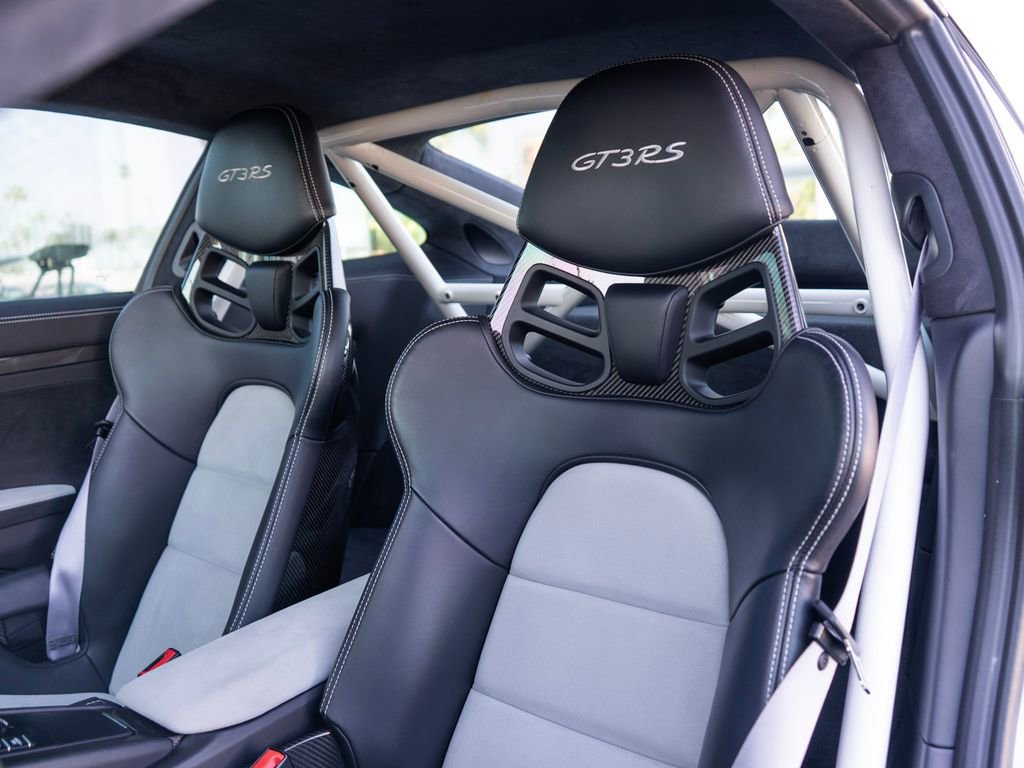 Used 2016 Porsche 911 GT3 RS image 4