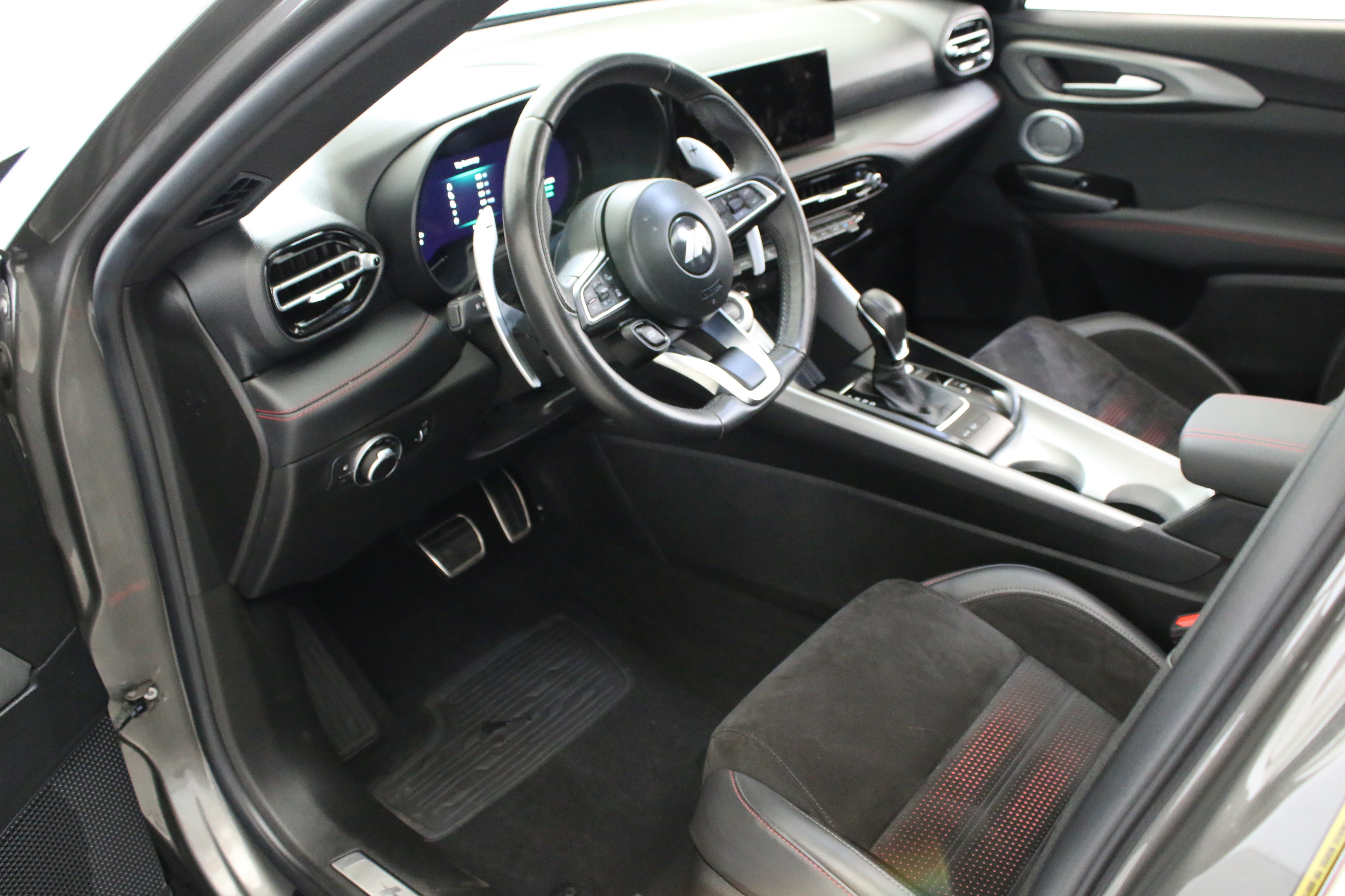 Used 2024 Dodge Hornet R/T Plus AWD/4WD image 24