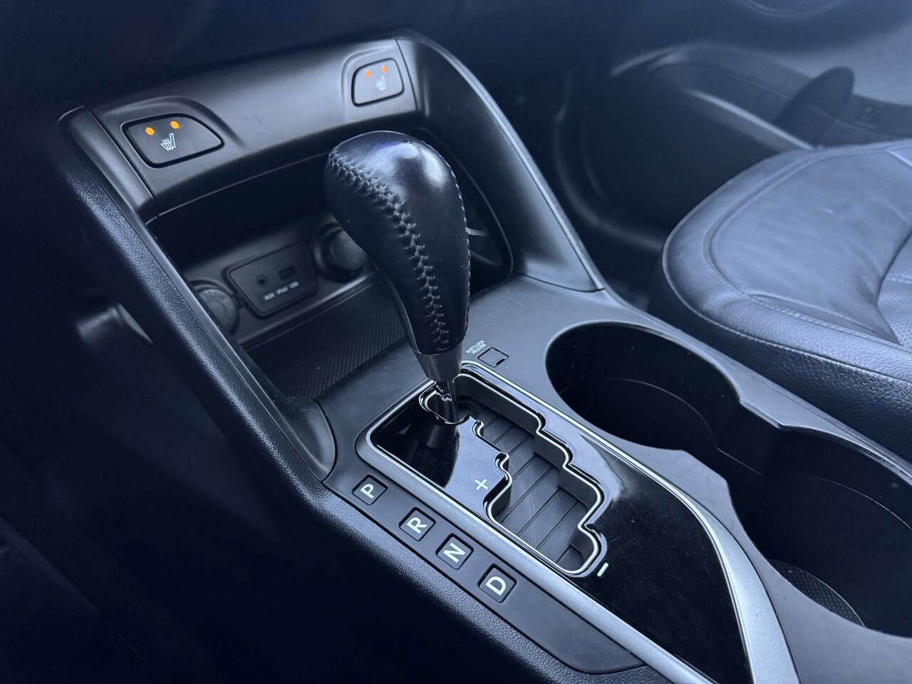 Used 2011 Hyundai Tucson Limited image 25