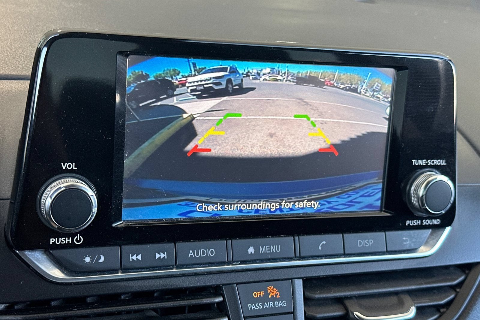 Used 2024 Nissan Altima 2.5 S FWD image 18