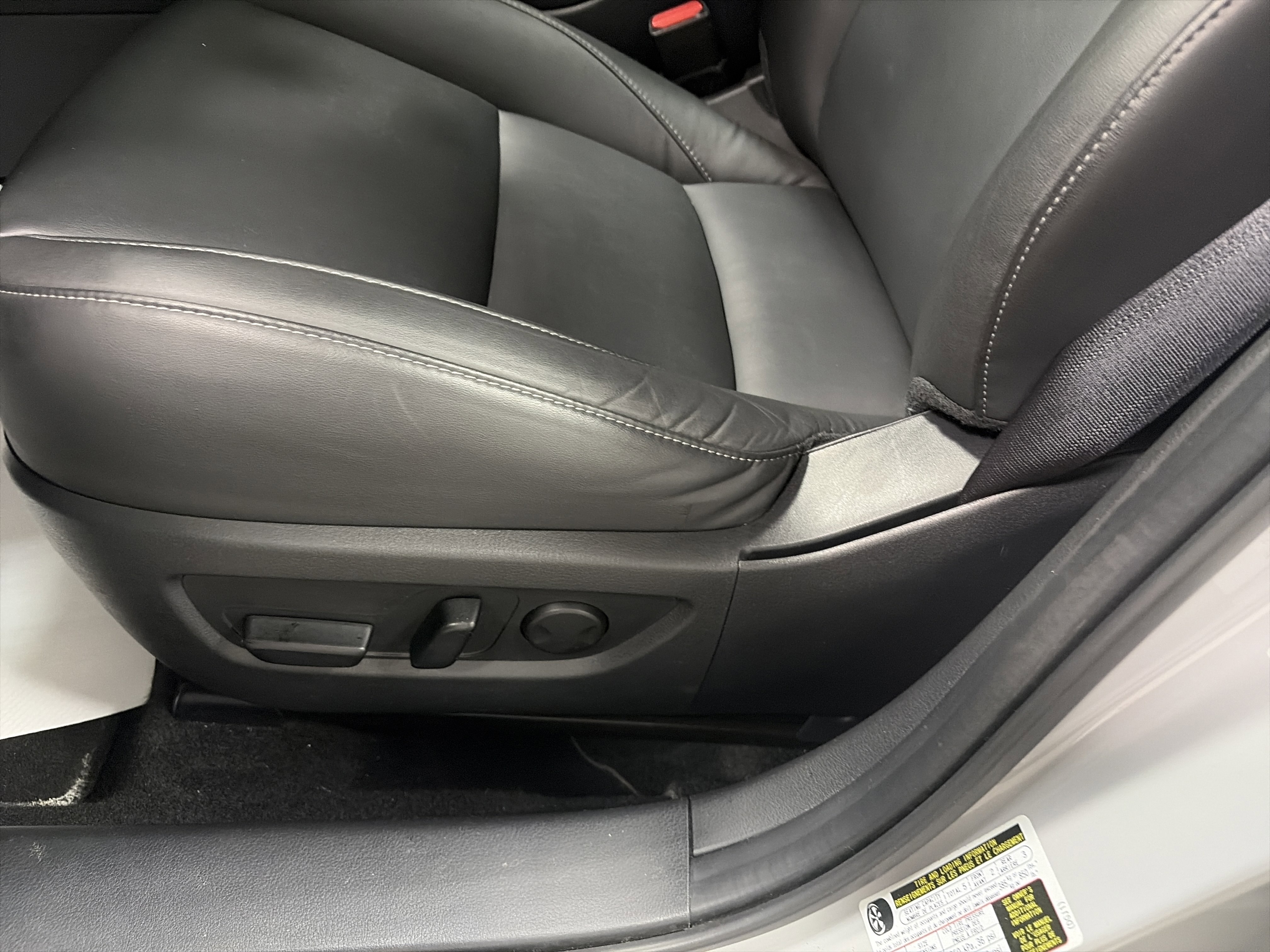 Used 2025 MAZDA CX-30 AWD 2.5 S w/ Preferred Package image 14