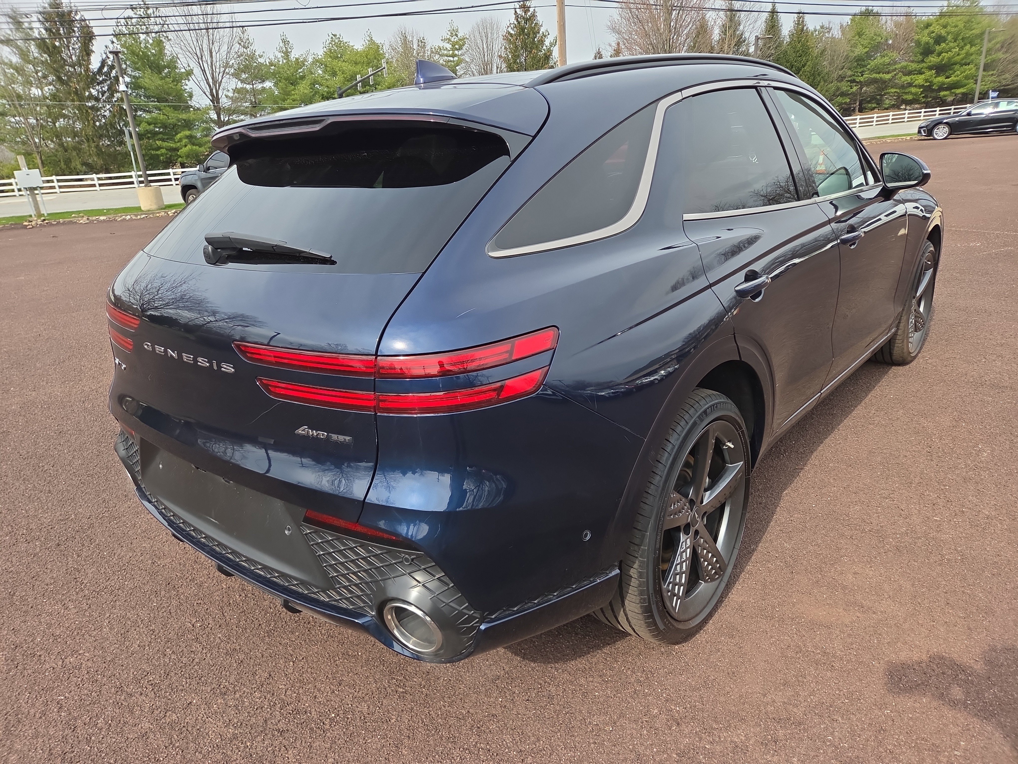 Used 2022 Genesis GV70 3.5T Sport w/ Sport Prestige Package image 3