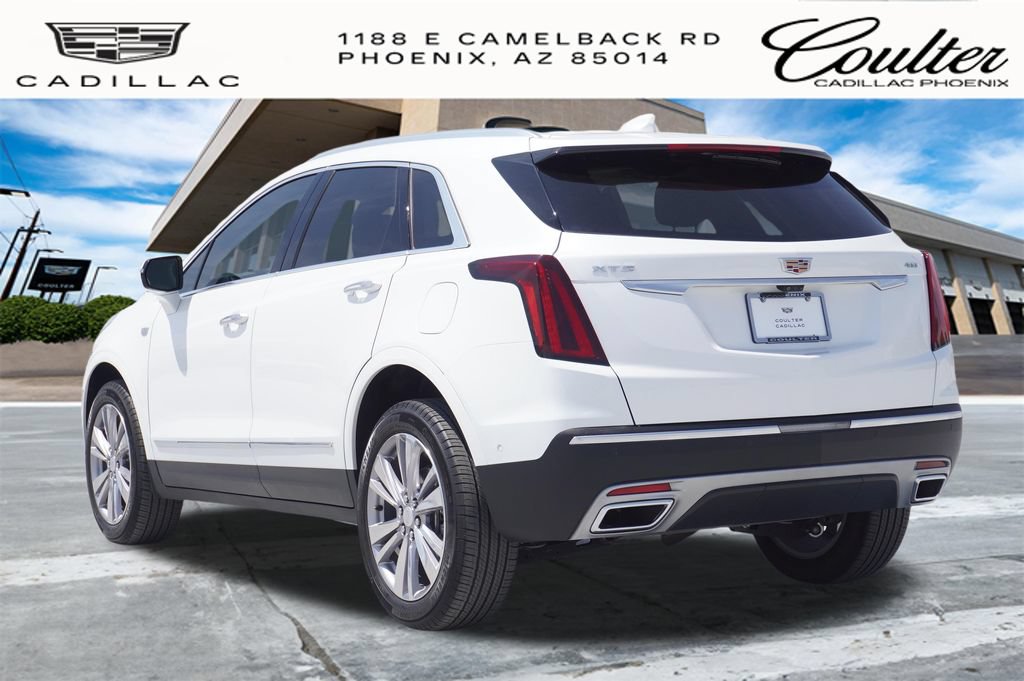 Certified 2024 Cadillac XT5 Premium Luxury w/ Technology Package FWD image 3