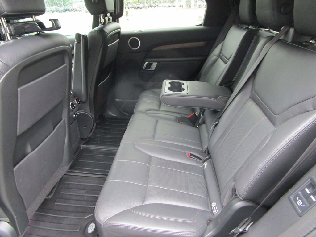 Used 2019 Land Rover Discovery HSE AWD/4WD image 19
