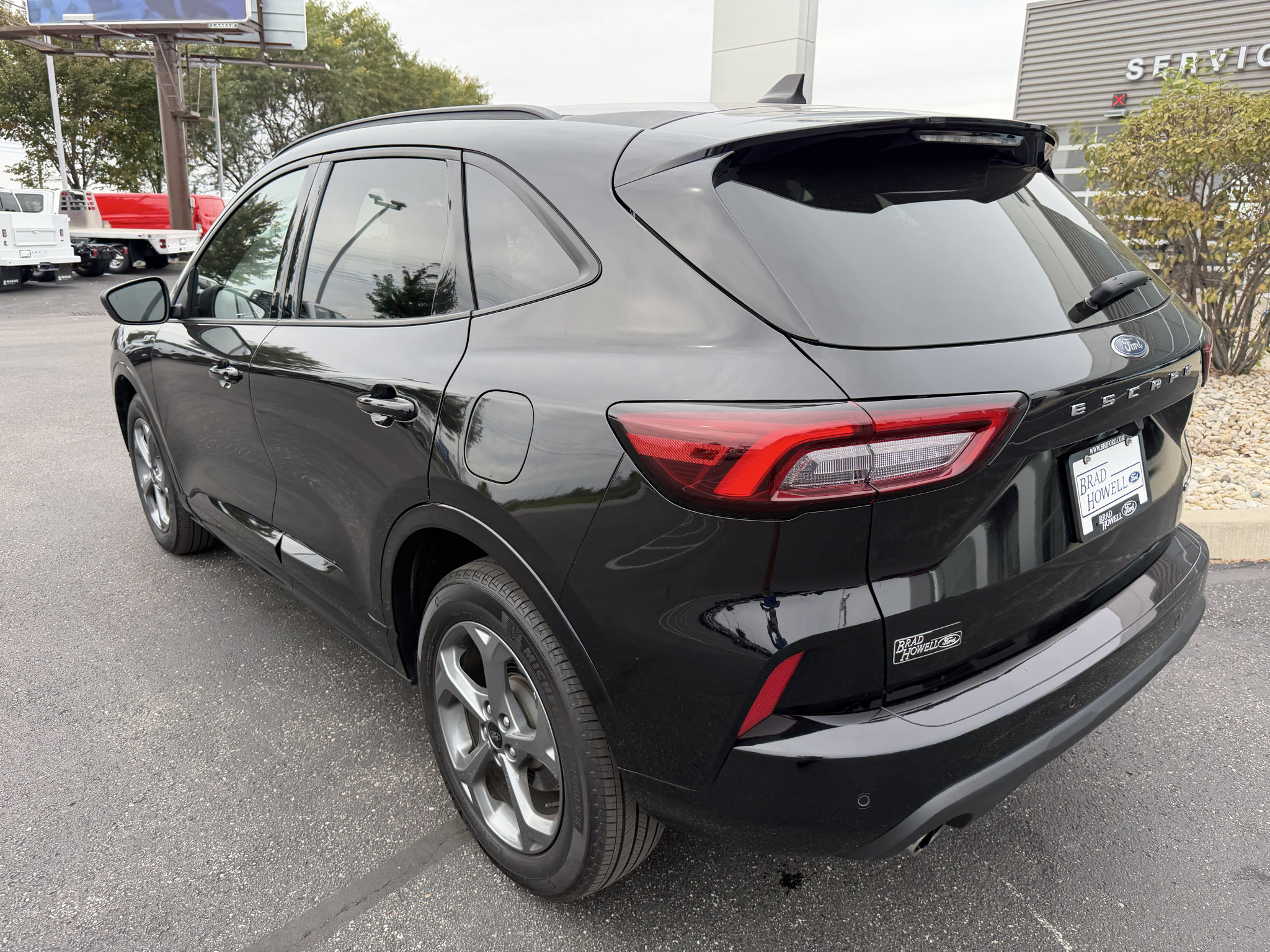 Used 2024 Ford Escape ST-Line w/ Tech Pack #1 AWD/4WD image 19