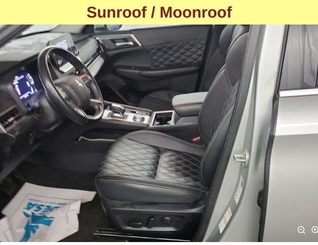 Used 2024 Mitsubishi Outlander SEL AWD/4WD image 5