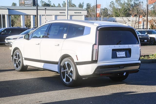 New 2026 Hyundai Ioniq 9 Calligraphy w/ Tow & Go Package image 2