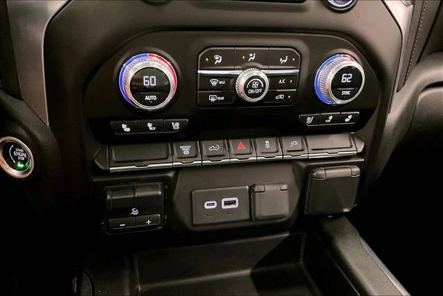 Used 2023 GMC Sierra 3500 SLT w/ SLT Convenience Package AWD/4WD image 32