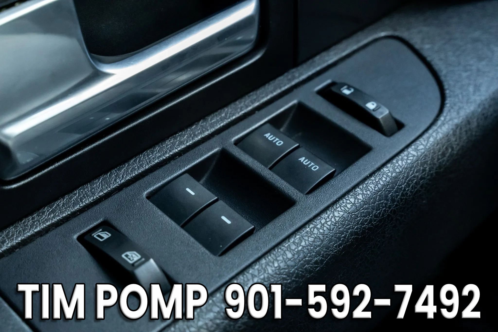 Used 2014 Ford F150 Raptor w/ Equipment Group 801A Luxury image 29