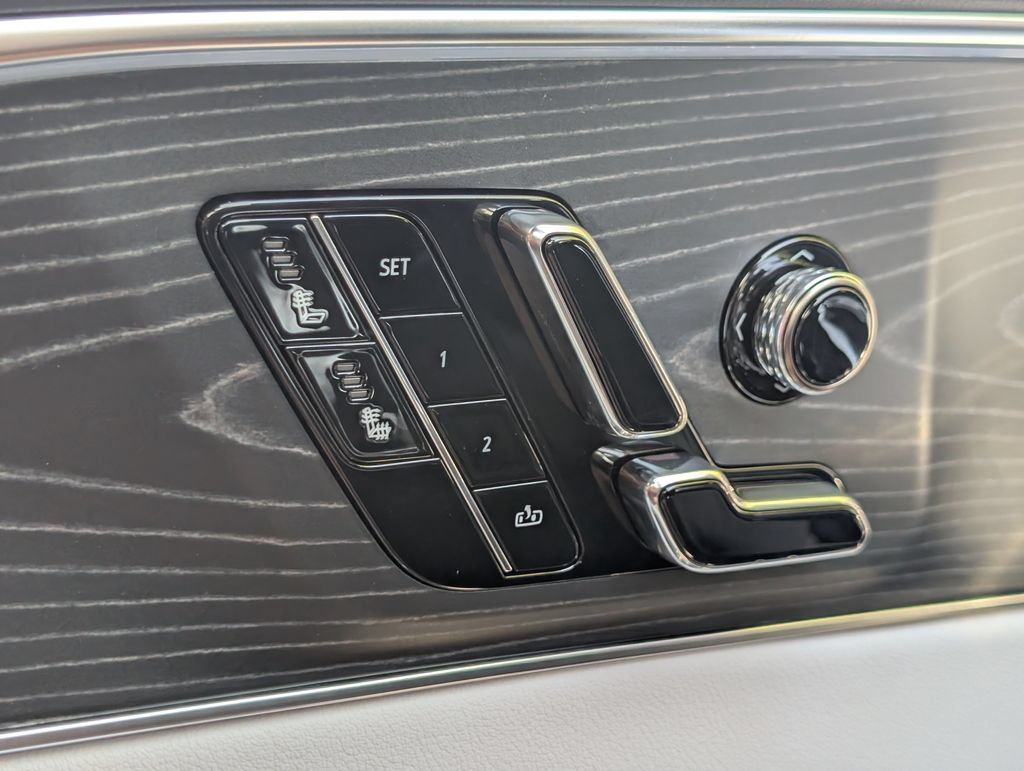 New 2026 Cadillac Lyriq Sport AWD/4WD image 29