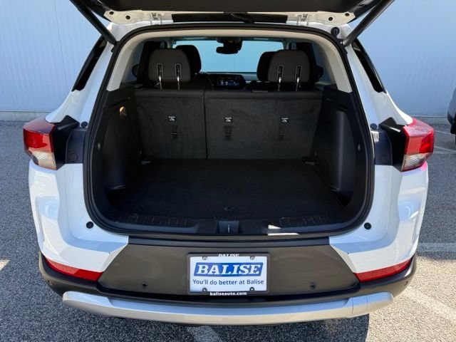 Used 2024 Chevrolet TrailBlazer LT w/ Convenience Package AWD/4WD image 19