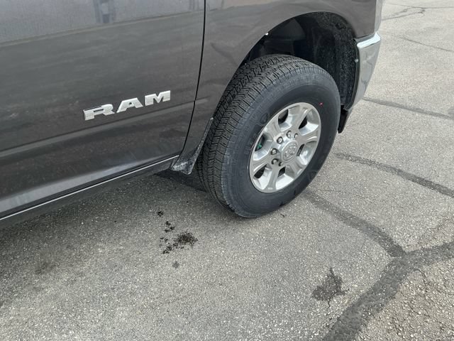 New 2026 RAM 2500 Big Horn AWD/4WD image 17