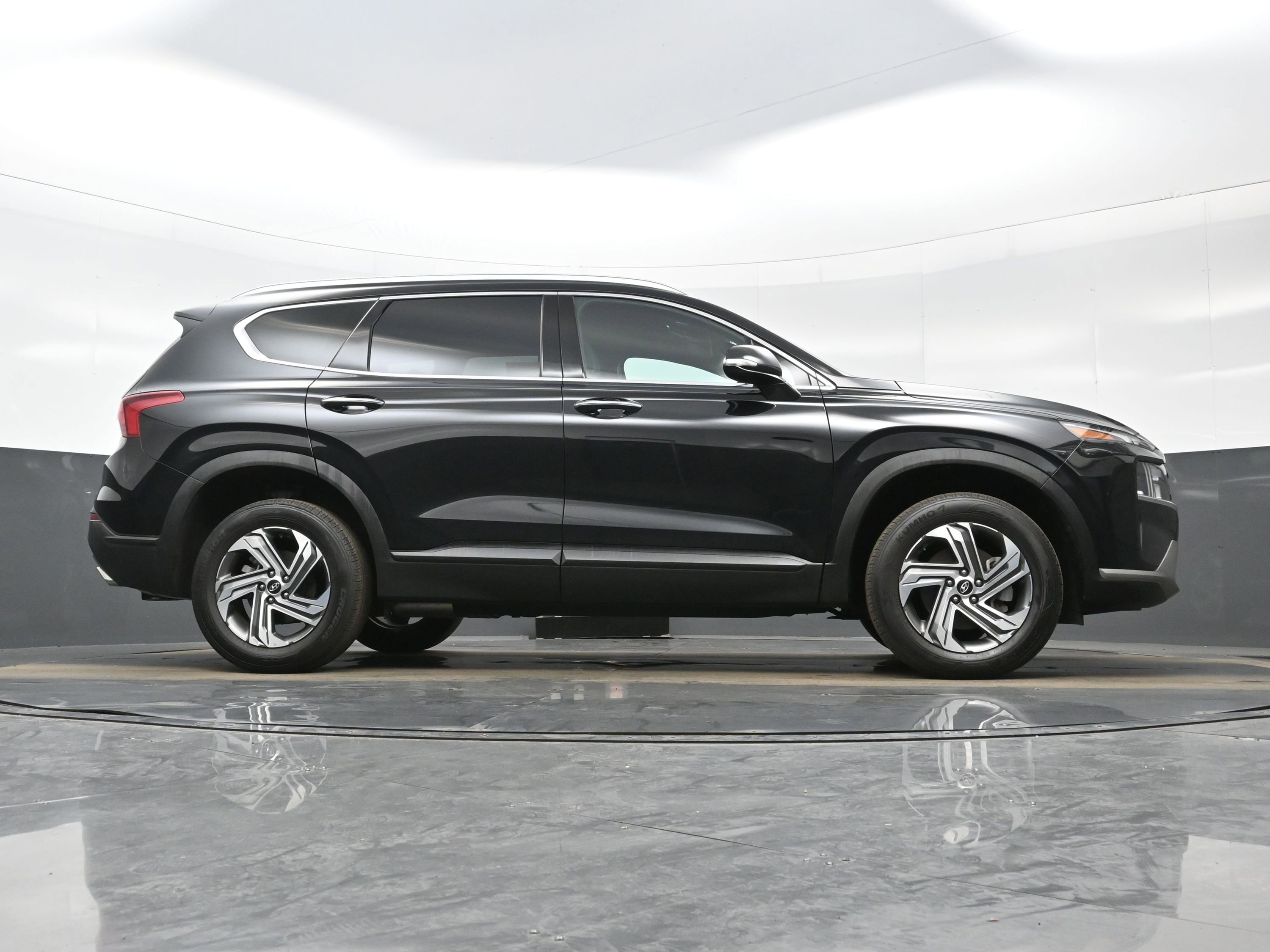 Certified 2023 Hyundai Santa Fe SEL image 29