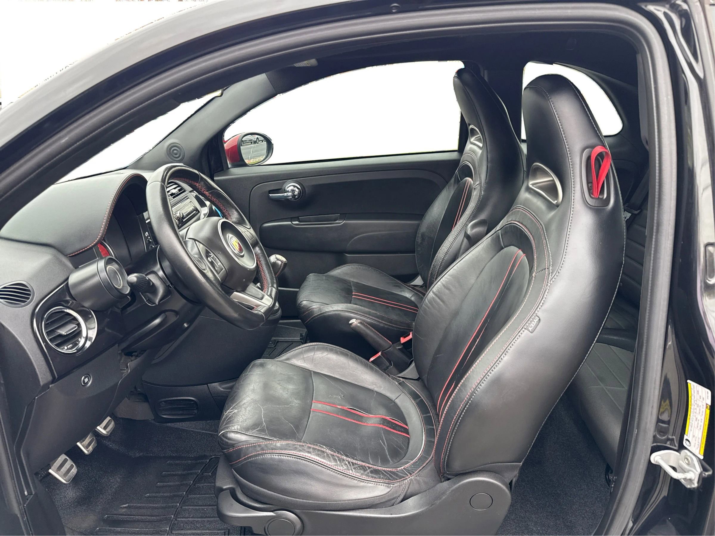 Used 2013 FIAT 500 Abarth w/ Comfort/Convenience Group image 9
