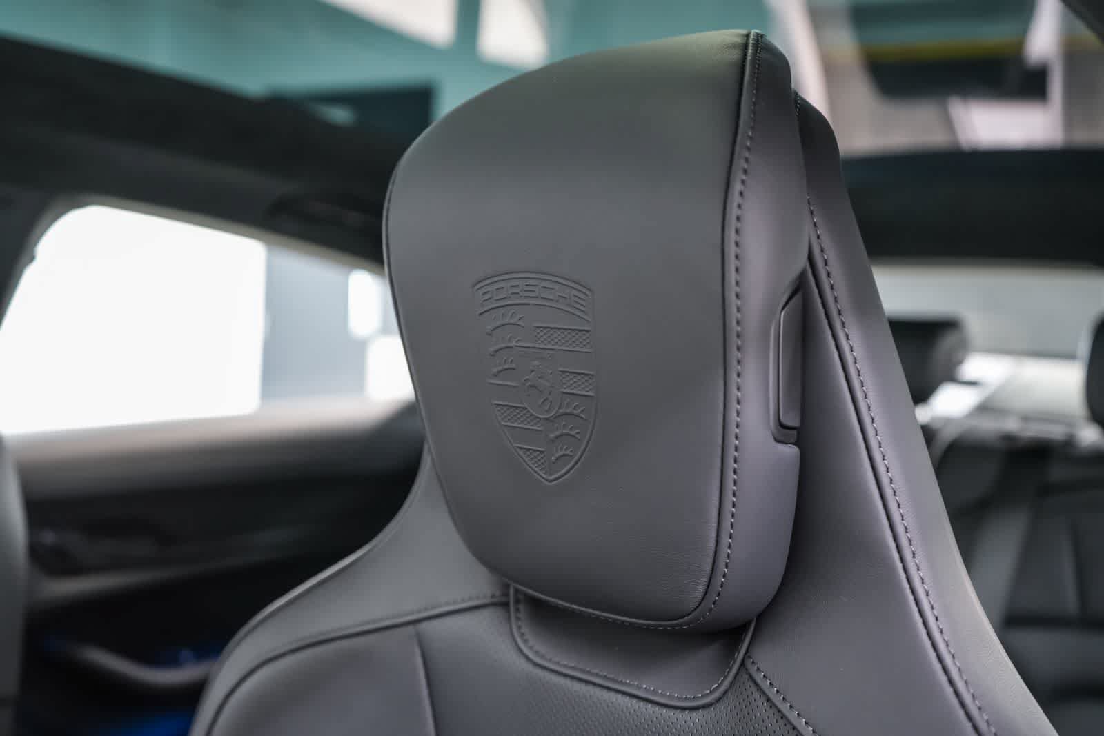 New 2026 Porsche Taycan GTS AWD/4WD image 28
