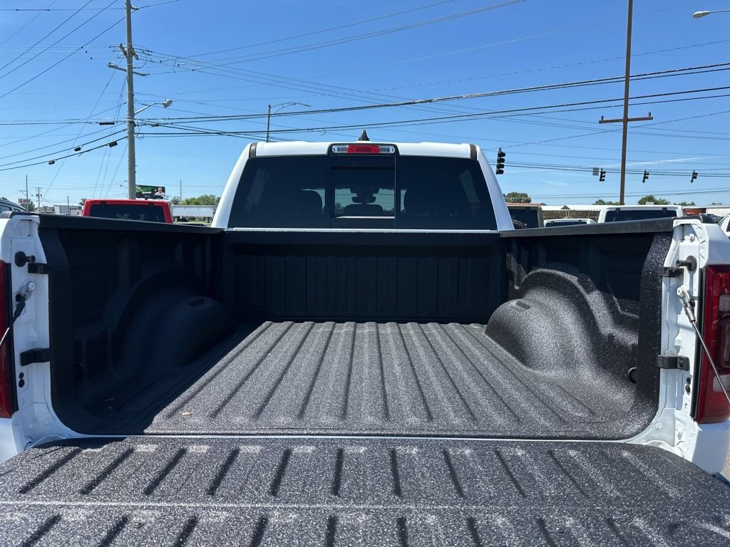 Used 2023 RAM 1500 Big Horn AWD/4WD image 10