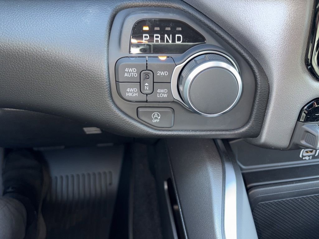 New 2026 RAM 1500 Big Horn AWD/4WD image 18